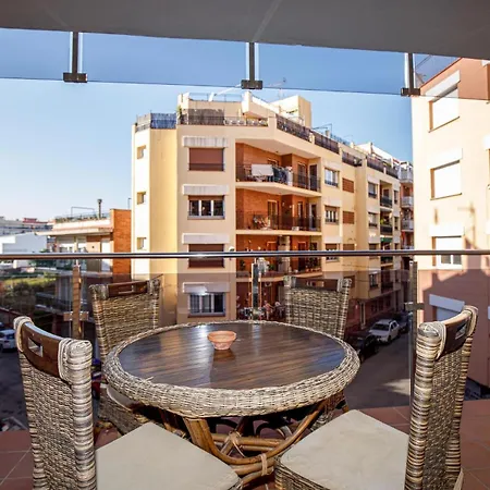 2 Bedroom In Apartment *