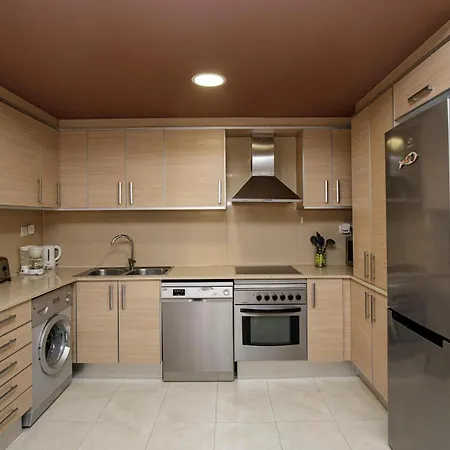 Apartment 2 Bedroom In *