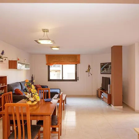 2 Bedroom In Apartment Pineda de Mar